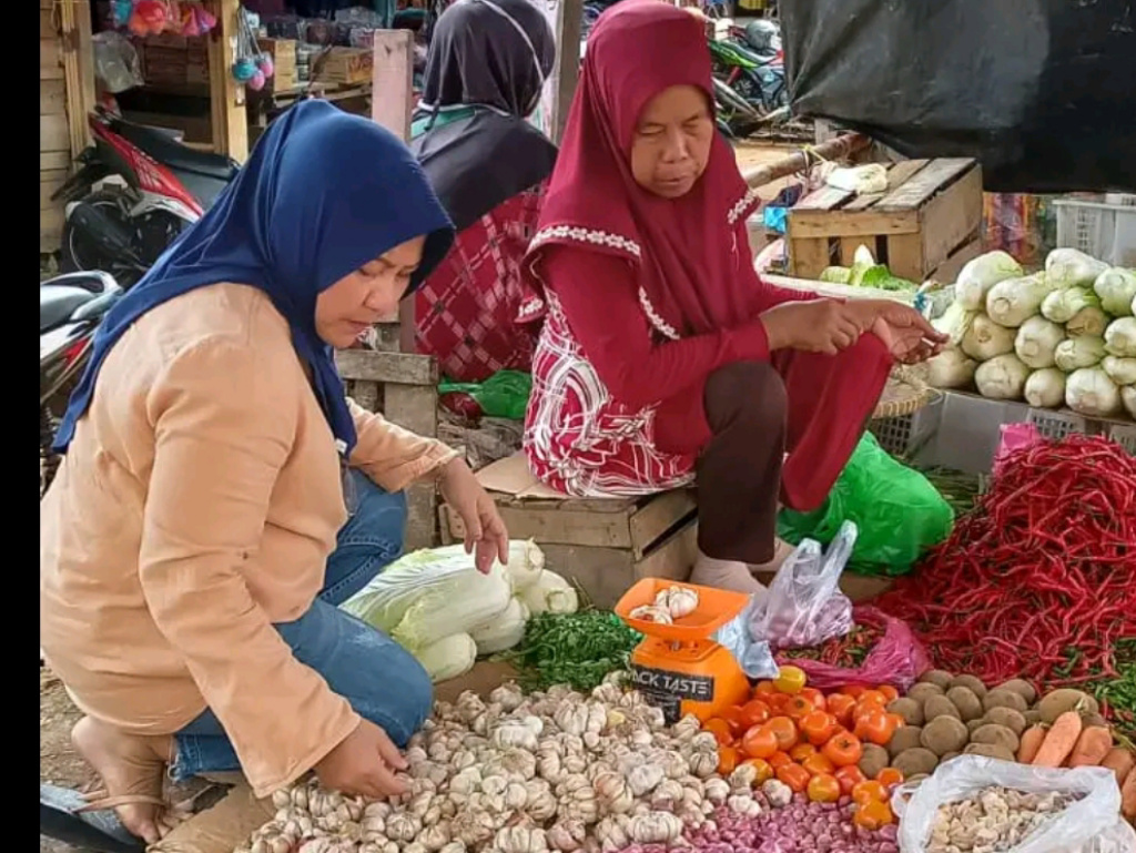 Kita Ini Sama Di Mata Allah Tidak Ada Perbedaan Kata HJ, Diana